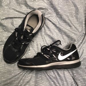 Nike Dual Fusion Lite